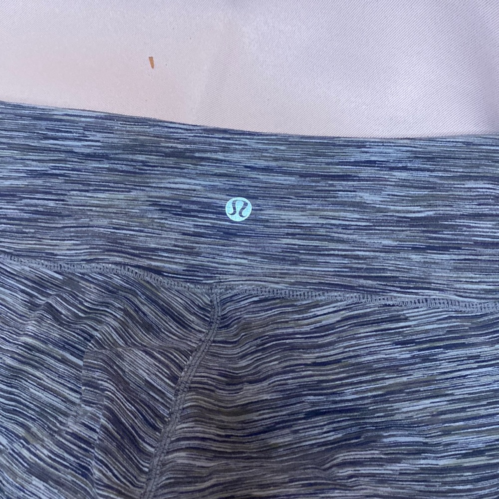 COPY - Lululemon Size 6 Leggings